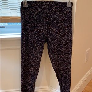 Lululemon align print leggings.